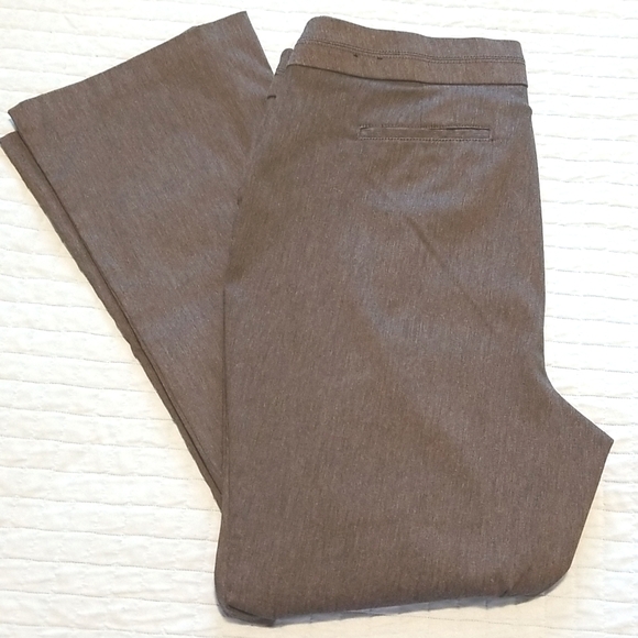 Briggs women's pull-on stretch pant size 16W. Charcoal gray - Picture 2 of 8